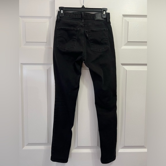 Levi’s 721 High Rise Skinny Washed Faded Black Denim - Picture 8 of 14